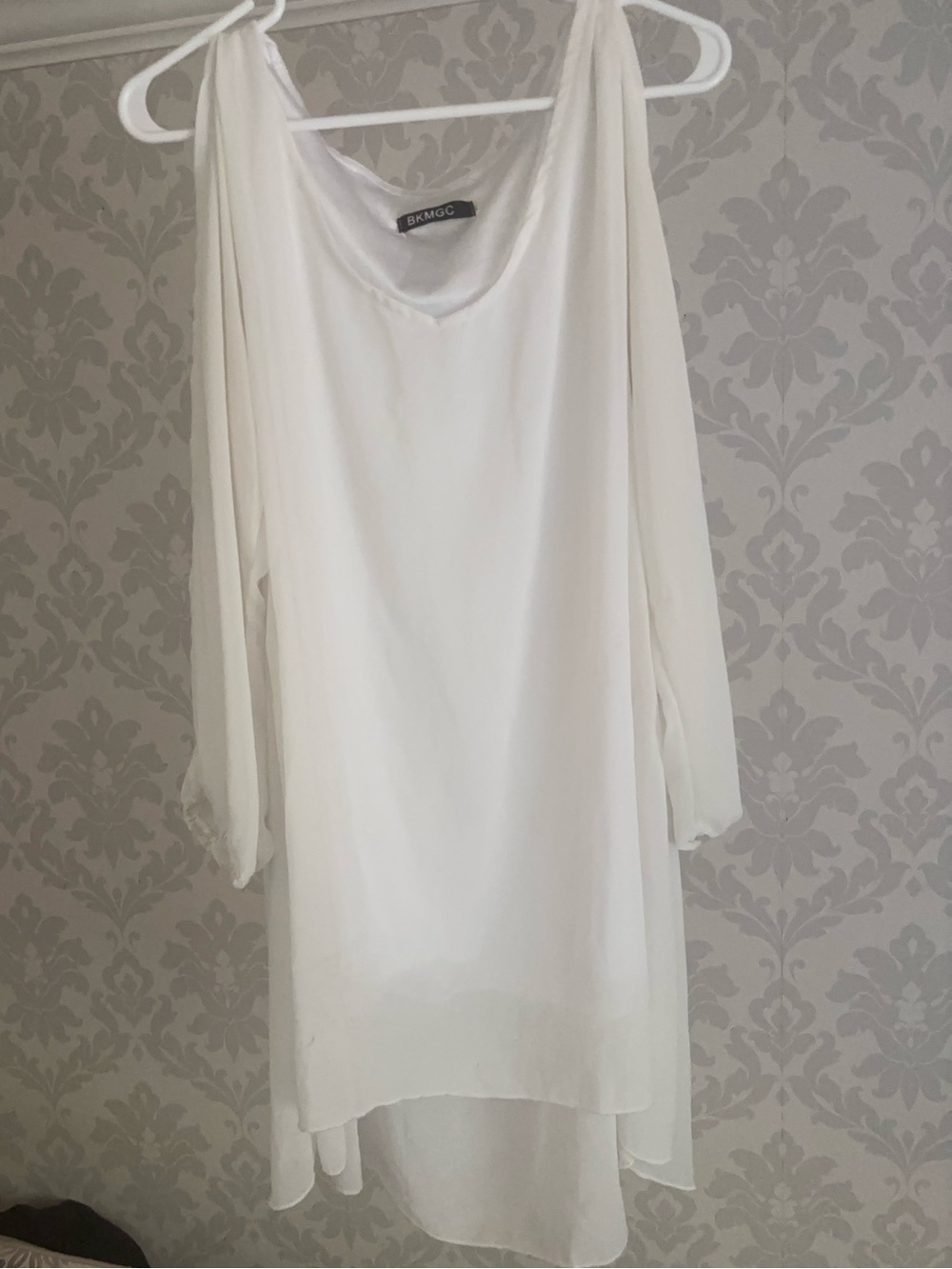 White, Long Sleeve, Décolleté Neck, Hi-Low, Split Draped Bishop Sleeve, Mini